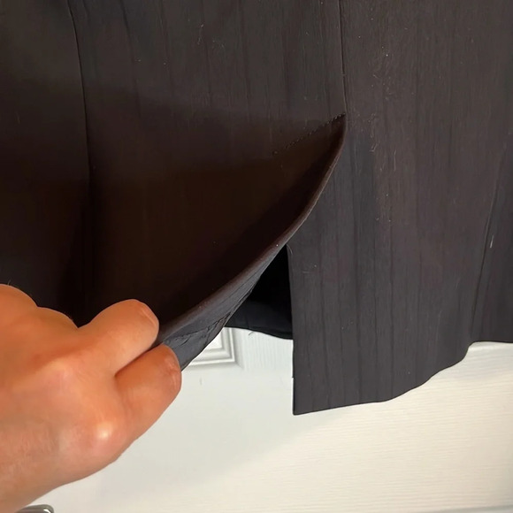 LOUBEN 🇨🇦 vintage long Blazer women’s 12 TALL black on black delicate stripes - Picture 5 of 9